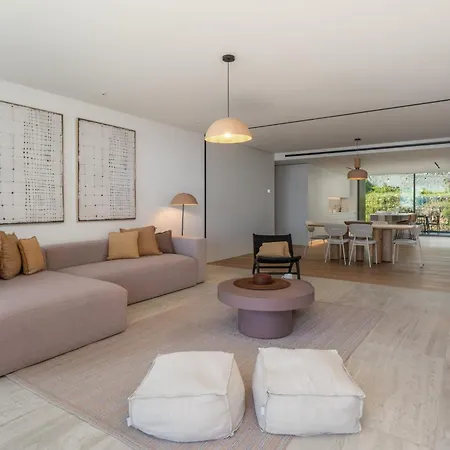 Savoy Monumentalis Vii By An Island Apartment Funchal (Madeira)