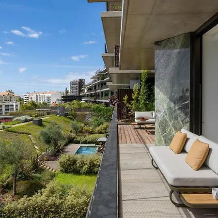 Appartement Savoy Monumentalis Vii By An Island