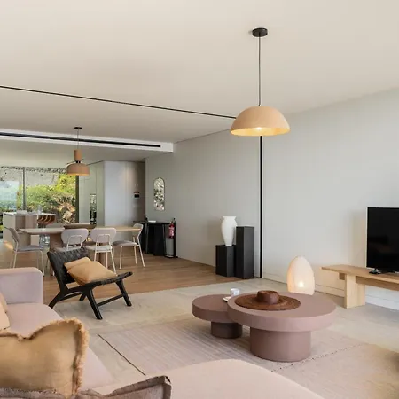 Savoy Monumentalis Vii By An Island *