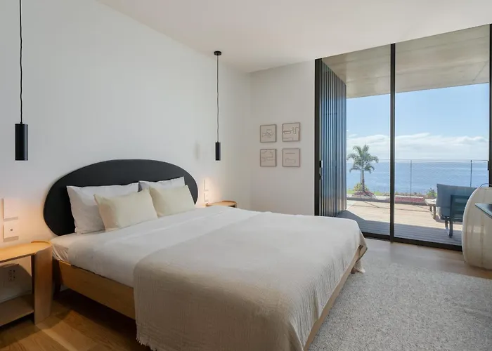 Savoy Monumentalis Vii By An Island Apartmán *